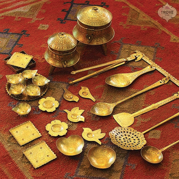 Hand-painted Steel Ware & Brass home decor – Trove Craft India