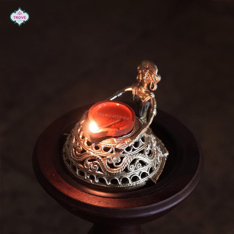 diya holder metal