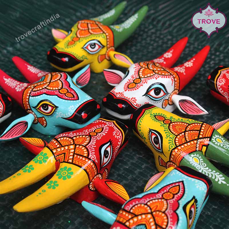 5 & 6 Inch - Mini Hand Painted Pattachitra Wooden Cow Head