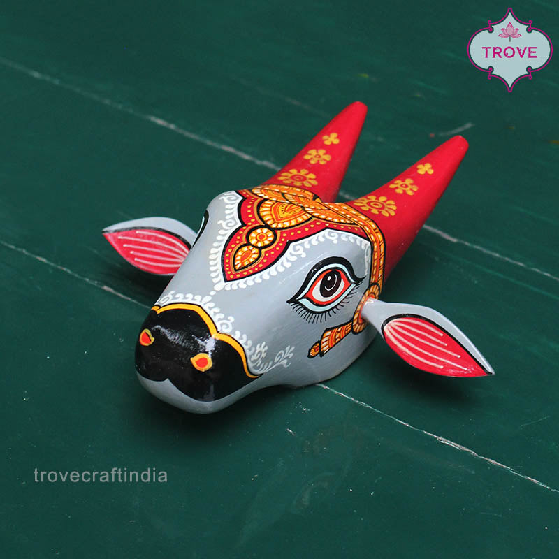 5 & 6 Inch - Mini Hand Painted Pattachitra Wooden Cow Head