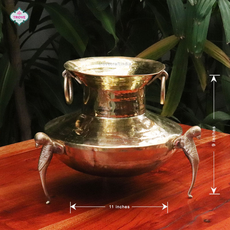 Traditional Vintage Brass Vase/Planter