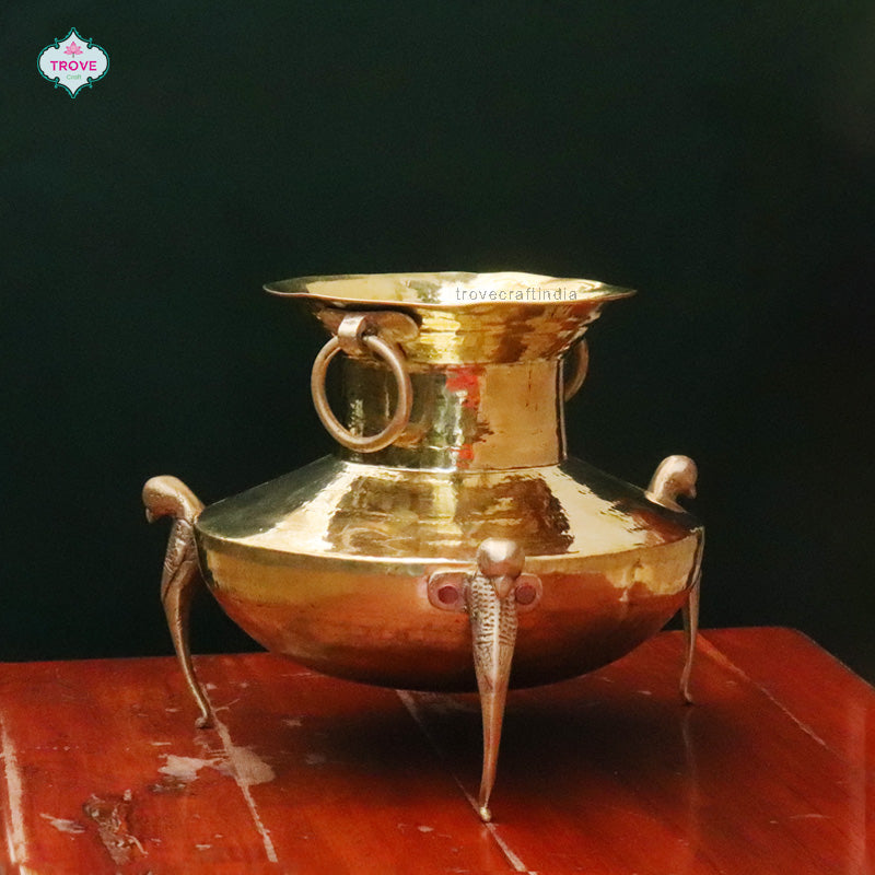 brass pot