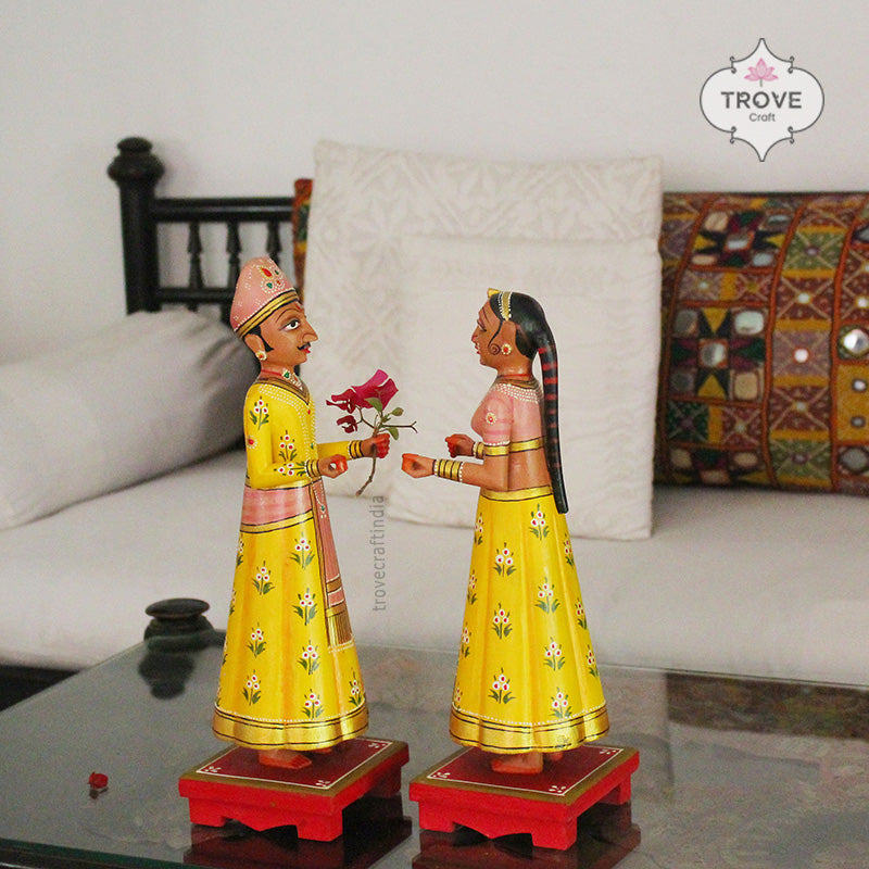 rajasthani painted wooden gangur dolls