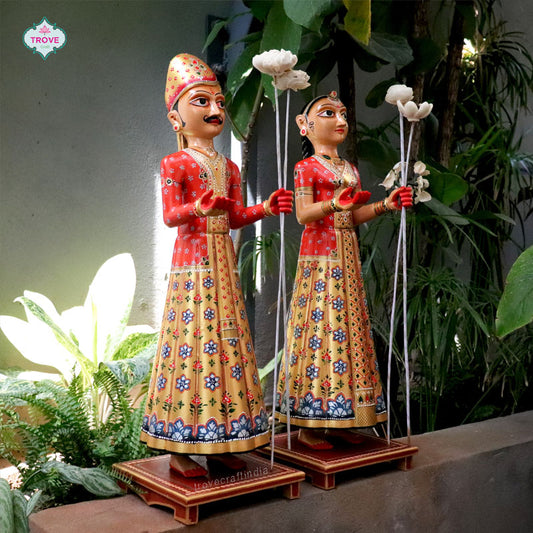 Gangaur decor dolls