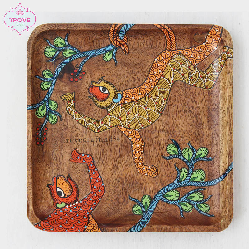 Hand-painted gond decor plate