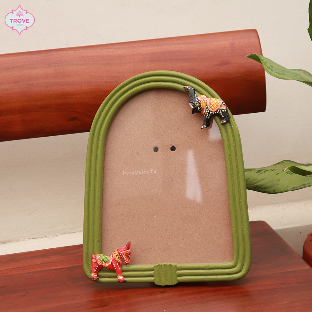 Green Arched Frame 