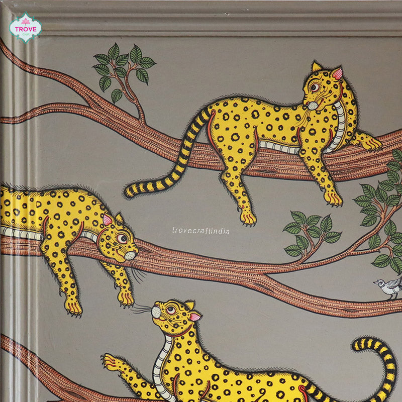 Leopard Painting in Pattachita