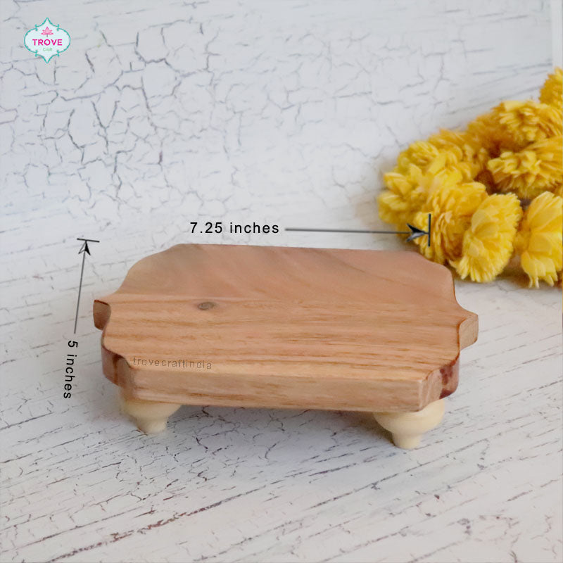 mini base table decor