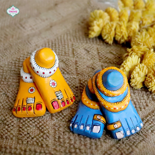 Radha Krishna Cherial Feet Set