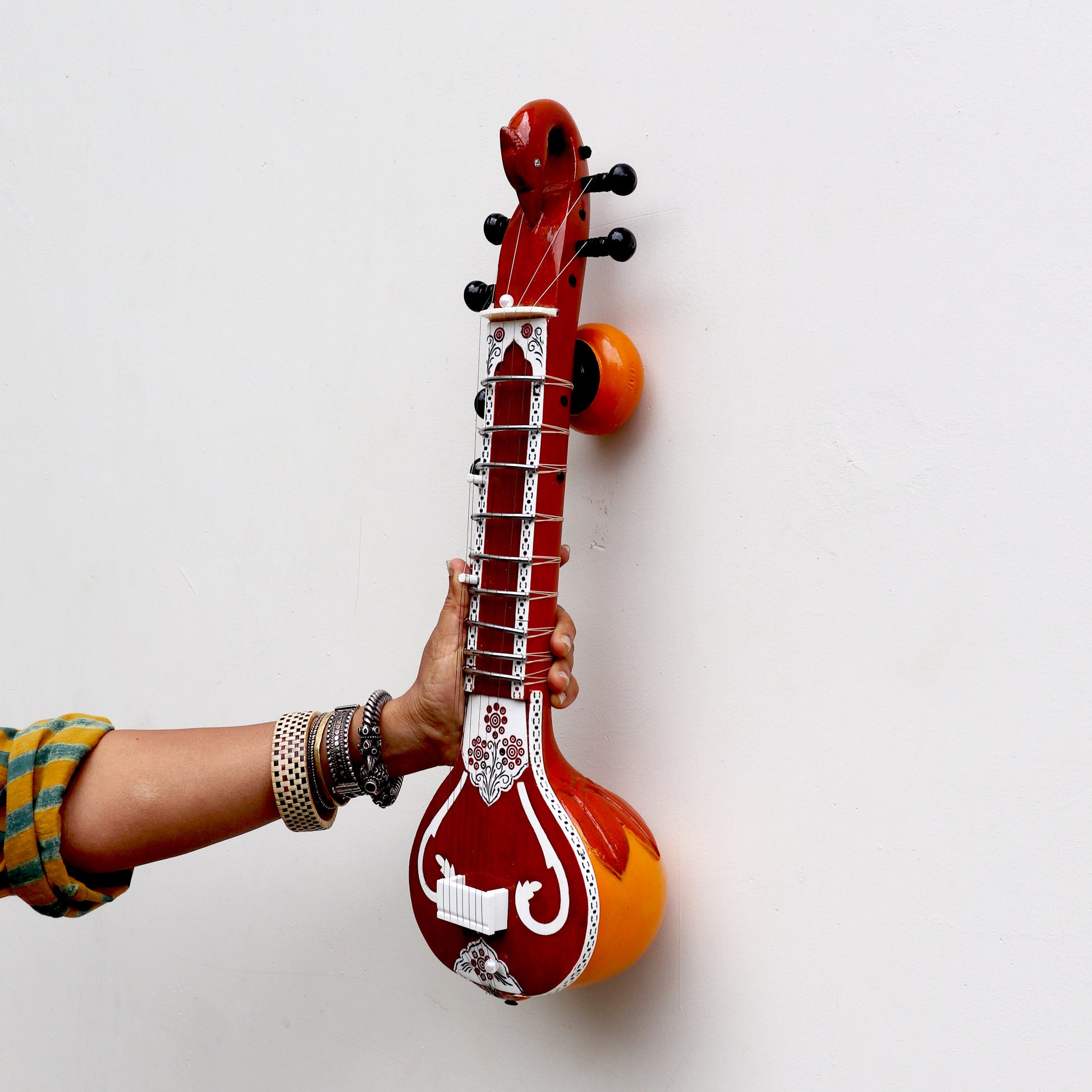 miniature sitar