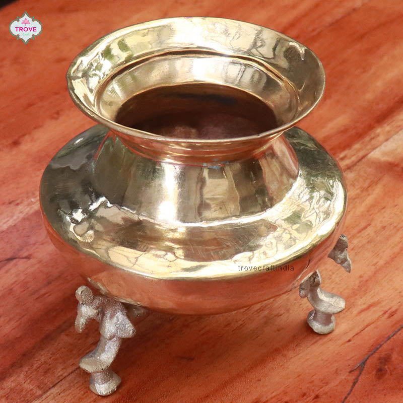 4.5" Traditional Vintage Brass Pen Holder