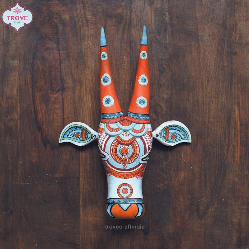 16" Hand Painted Decorative Pattachitra Wooden Cow Head