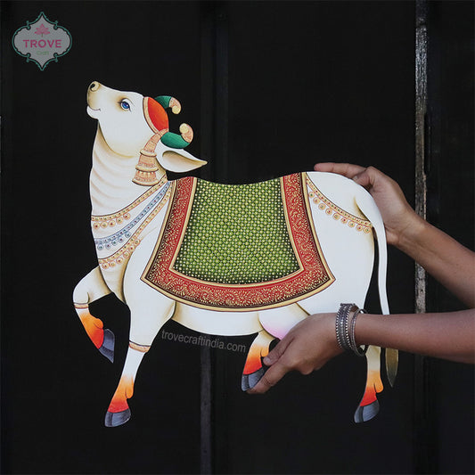 pichwai chadar cow cutout