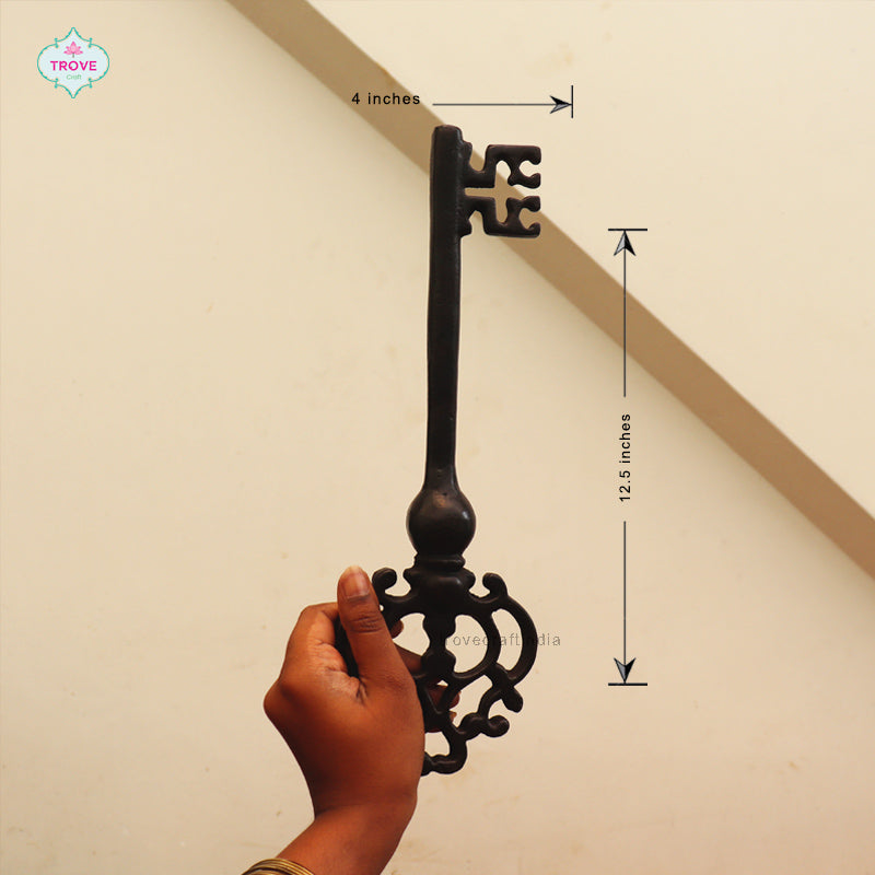 Large decor key