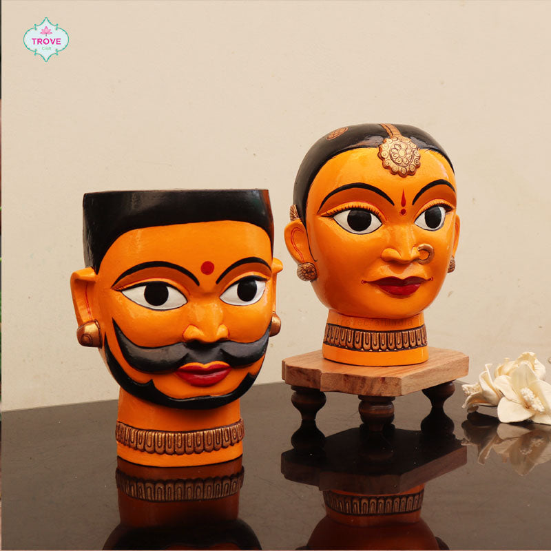Bust table decor