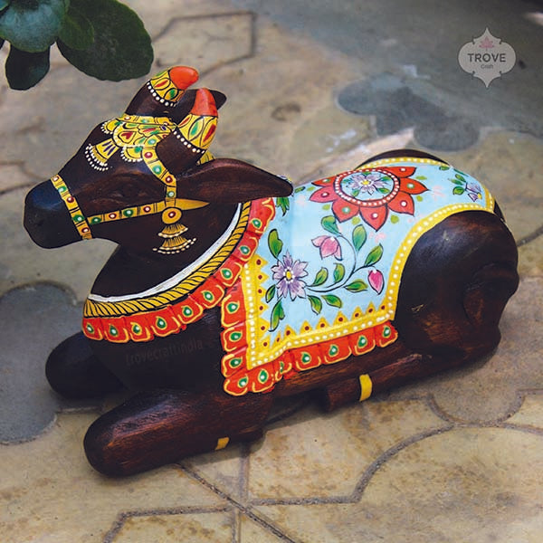 8.5" Hand-painted  Wooden Decor Nandi Statue