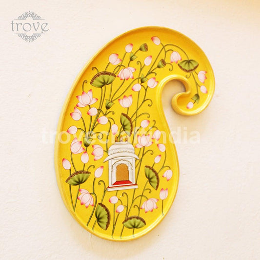 Paisley Décor (Made-to-Order) - Trove Craft India